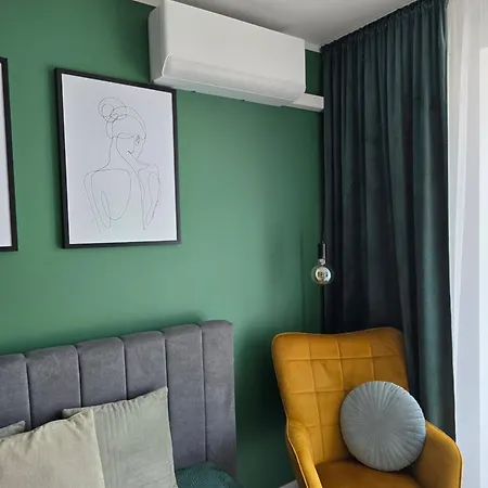 M&m1 Near Center With Free Parking - Ac * 科希策